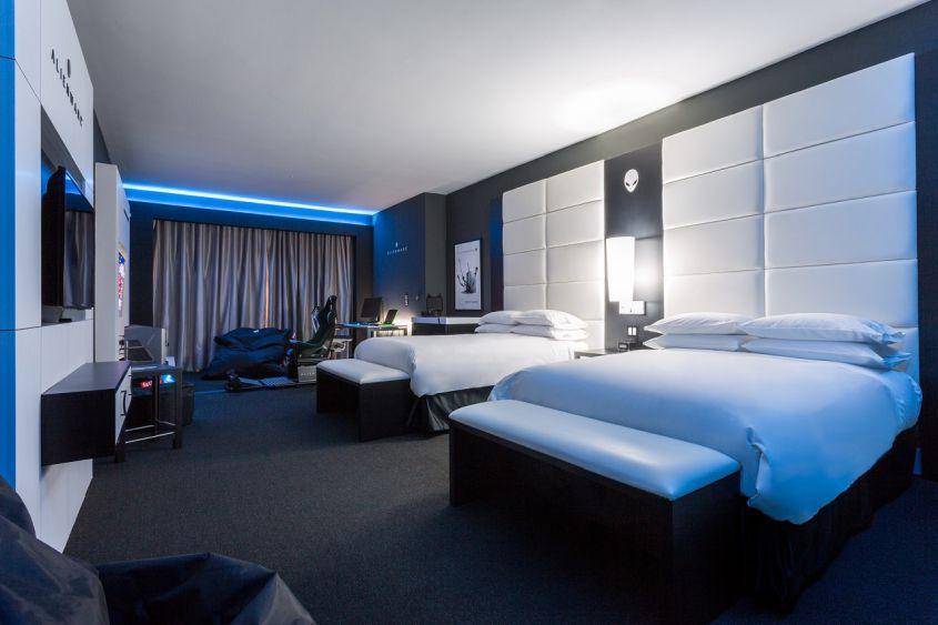 Hilton Panama Alienware Room Gaming hotel room 34