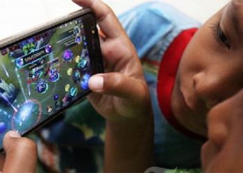 Apakah Mobile Legends Boleh Dimainkan Anak Dibawah Umur 12 Tahun? Ini Jawabannya